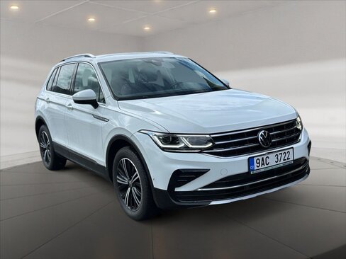 Volkswagen Tiguan SUV / Terénní 1,5 l 110 kw