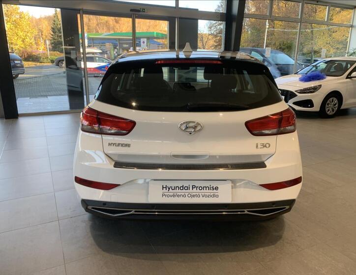 Hyundai i30 6