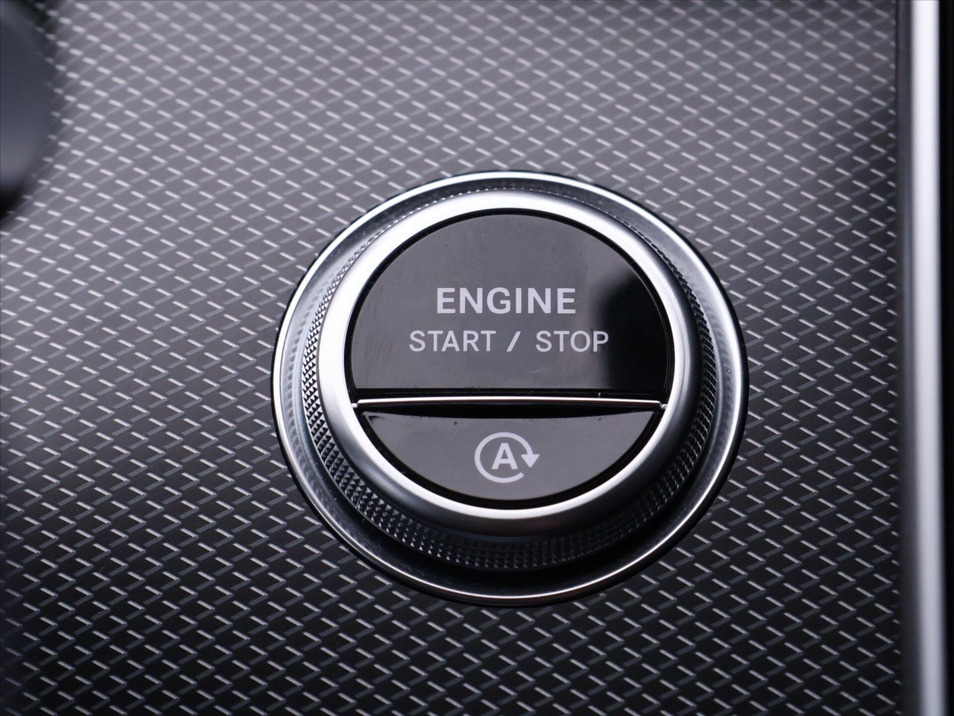 Mercedes-Benz Třídy C Sedan 1,5 l 150 kw