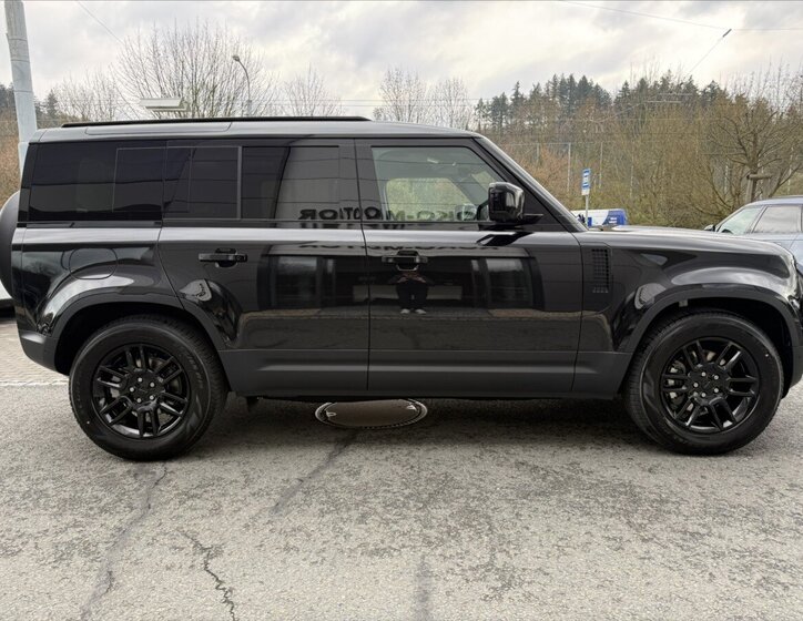 Land Rover Defender SUV / Terénní 3,0 l 147 kw