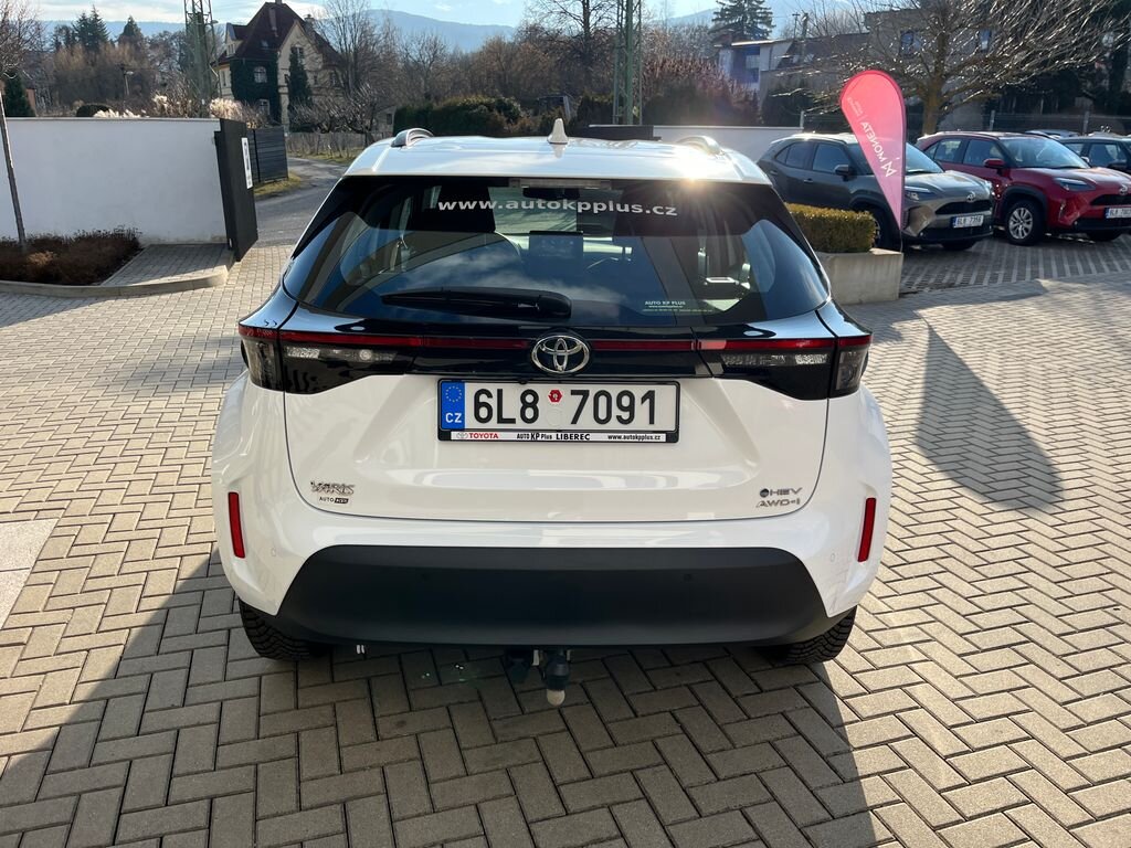 Toyota Yaris Cross SUV / Terénní 1,5 l 68 kw