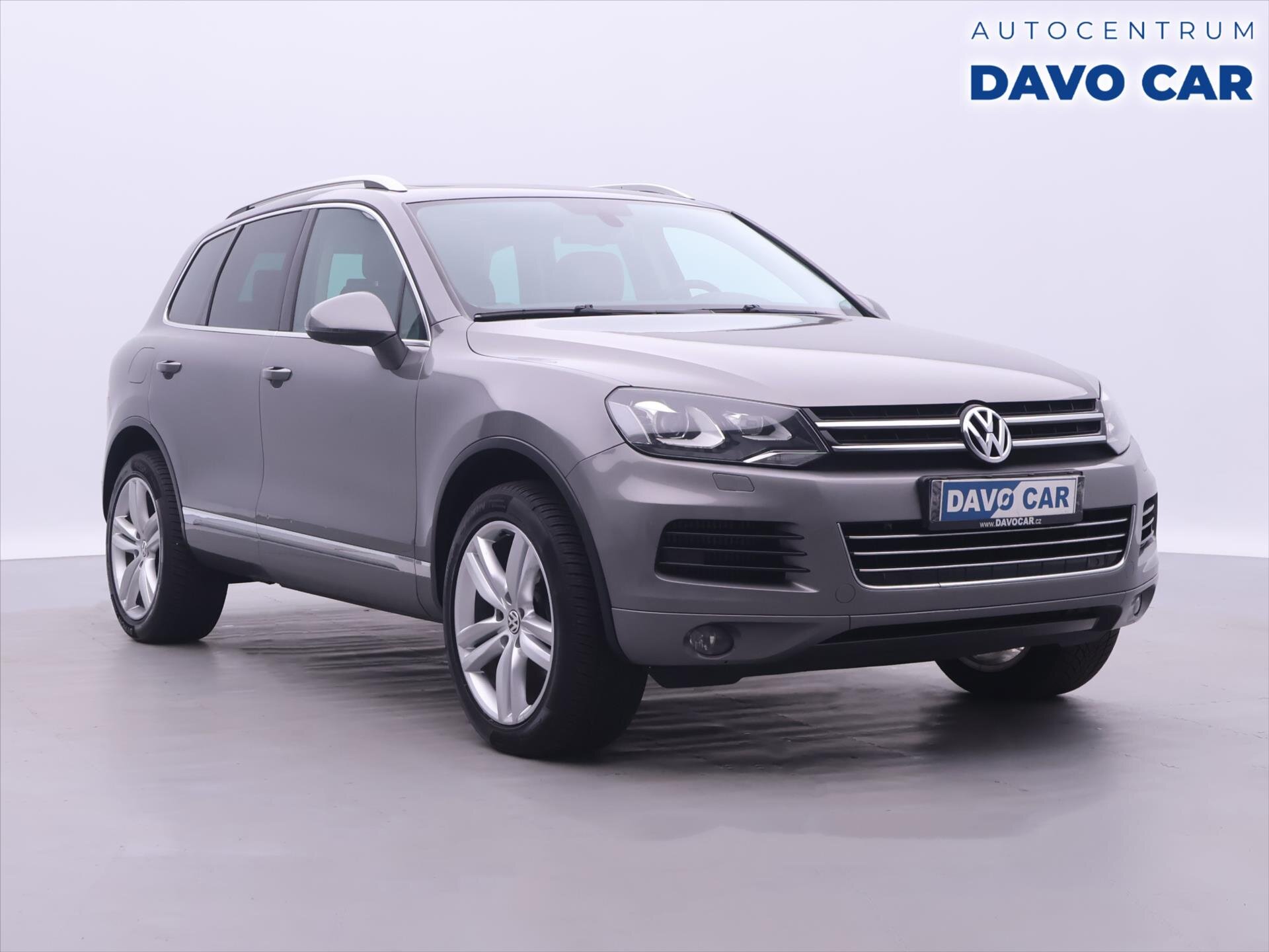Volkswagen Touareg SUV / Terénní 3,0 l 176 kw
