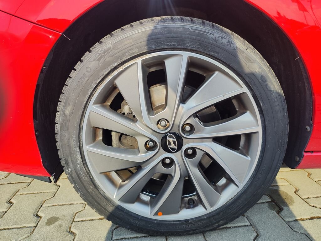 Hyundai i30 Kombi 1,4 l 103 kw