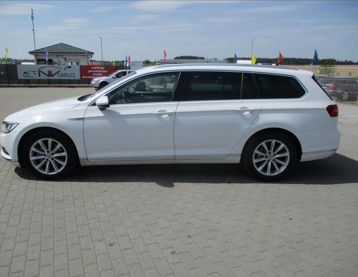 Volkswagen Passat 2