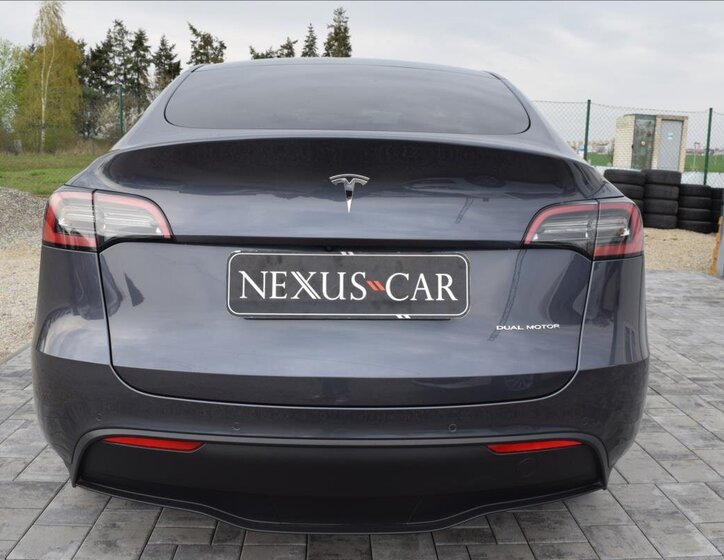 Tesla Model Y SUV / Terénní 0,0 378 kw