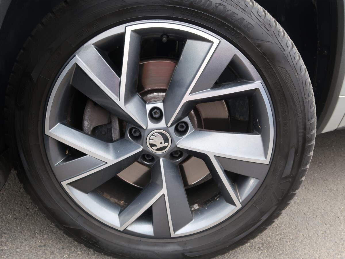 Škoda Kodiaq SUV / Terénní 2,0 l 140 kw