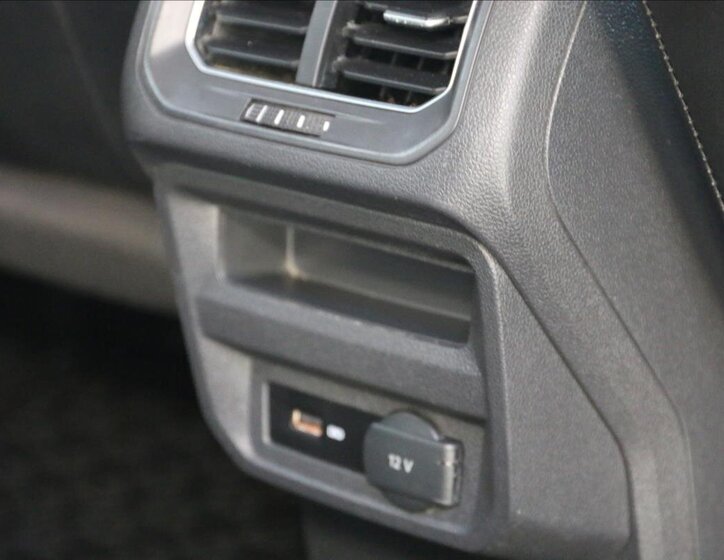 Volkswagen Tiguan Allspace SUV / Terénní 2,0 l 132 kw