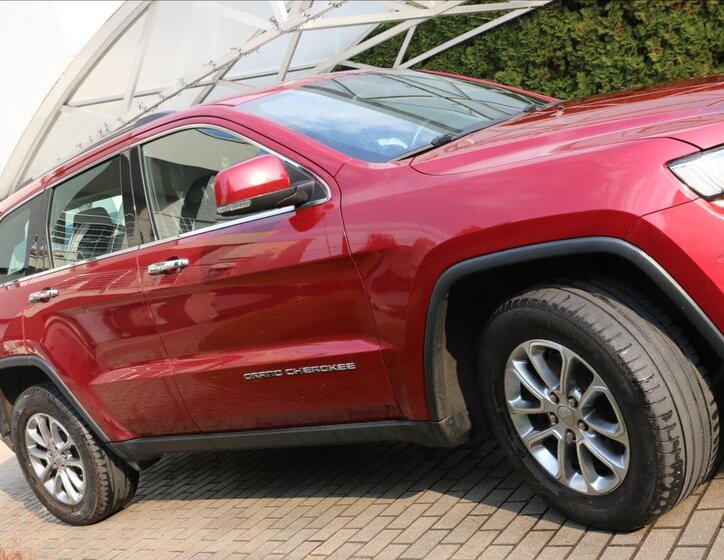 Jeep Grand Cherokee Kombi 3,0 l 184 kw
