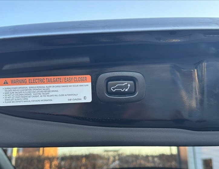 Mitsubishi Outlander SUV / Terénní 2,3 l 110 kw