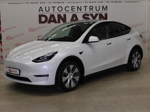 Tesla Model Y SUV / Terénní 0,0 378 kw