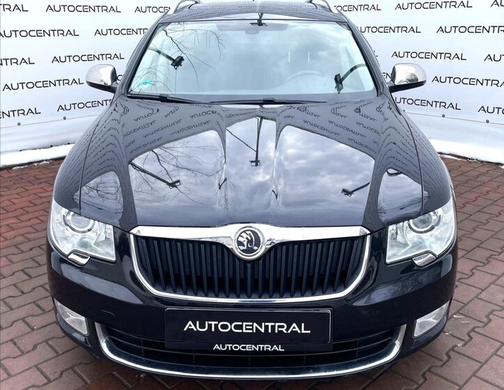 Škoda Superb Kombi 2,0 l 103 kw