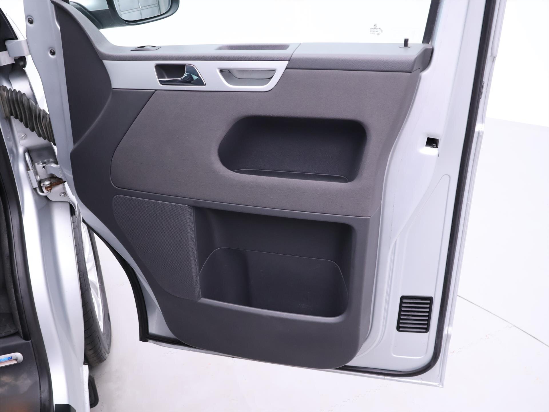 Volkswagen Multivan Kombi 2,0 l 103 kw