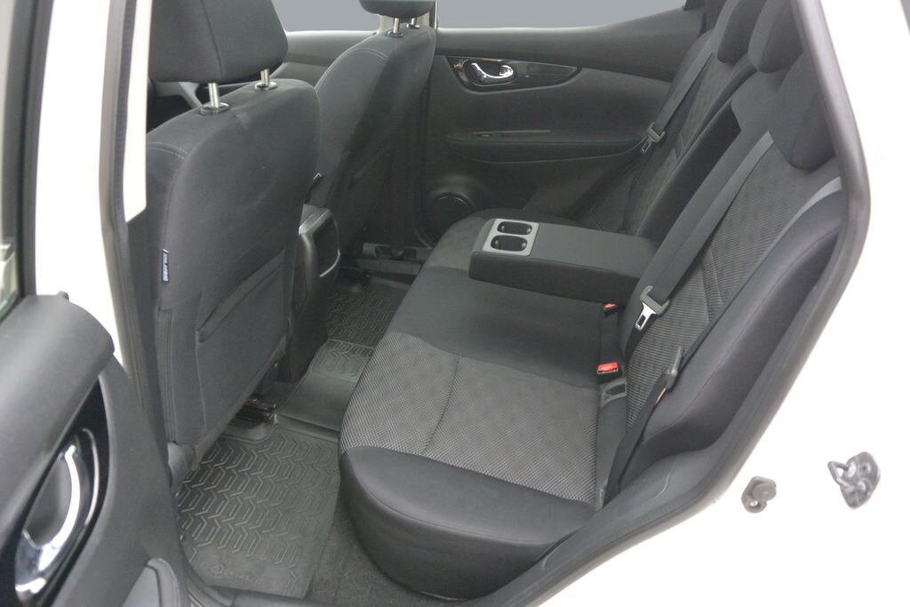 Nissan Qashqai SUV / Terénní 1,2 l 85 kw