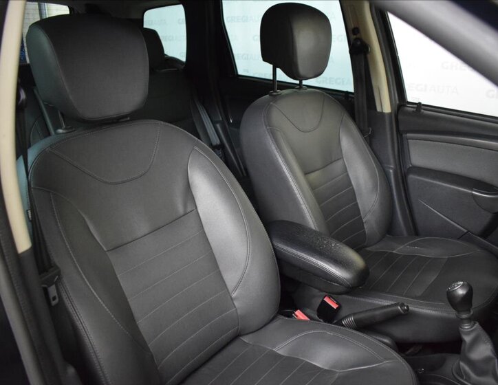 Dacia Duster SUV / Terénní 1,2 l 92 kw