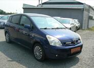 Toyota Corolla Verso 2