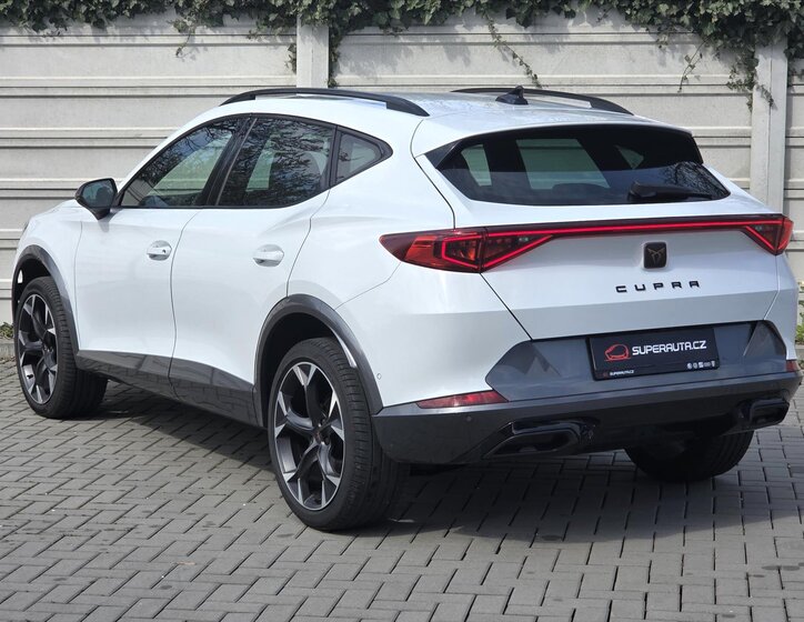Cupra Formentor SUV / Terénní 2,0 l 140 kw