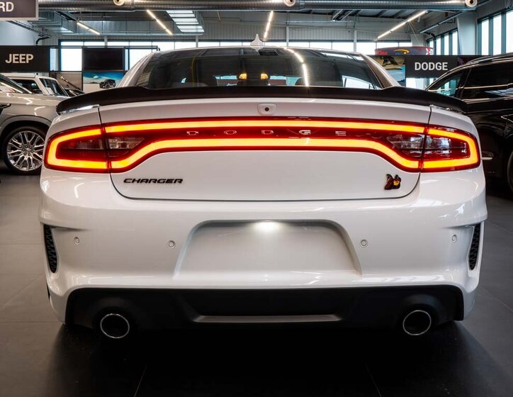 Dodge Charger Sedan 6,4 l 362 kw