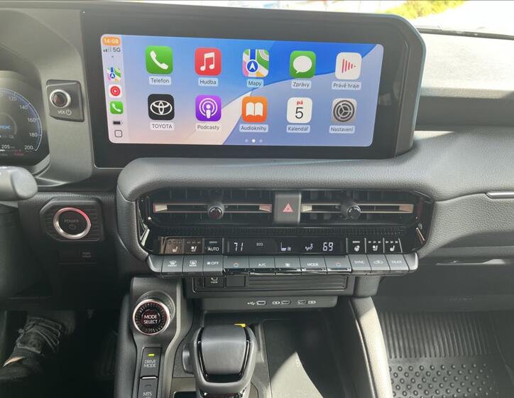 Toyota Land Cruiser 23