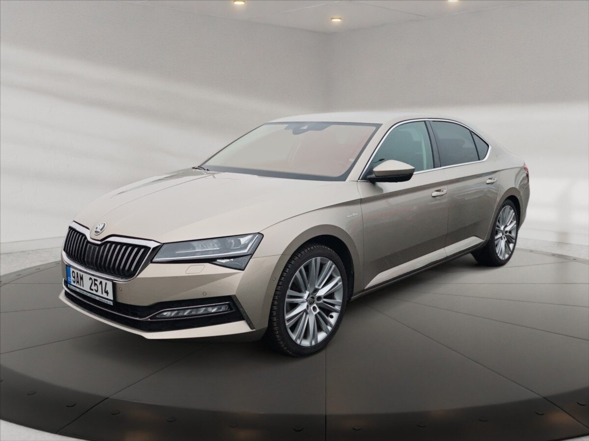 Škoda Superb