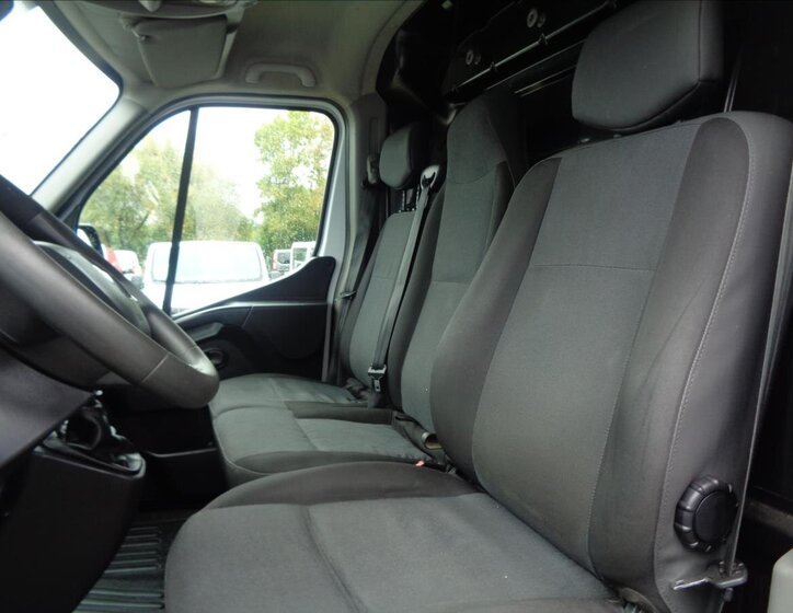 Renault Master Ostatní 2,3 l 107 kw