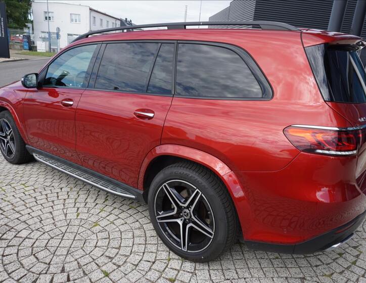 Mercedes-Benz GLS 4