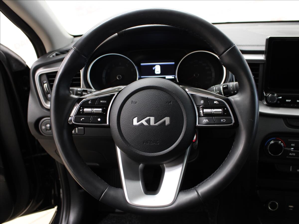 KIA Ceed Hatchback 1,5 l 117 kw