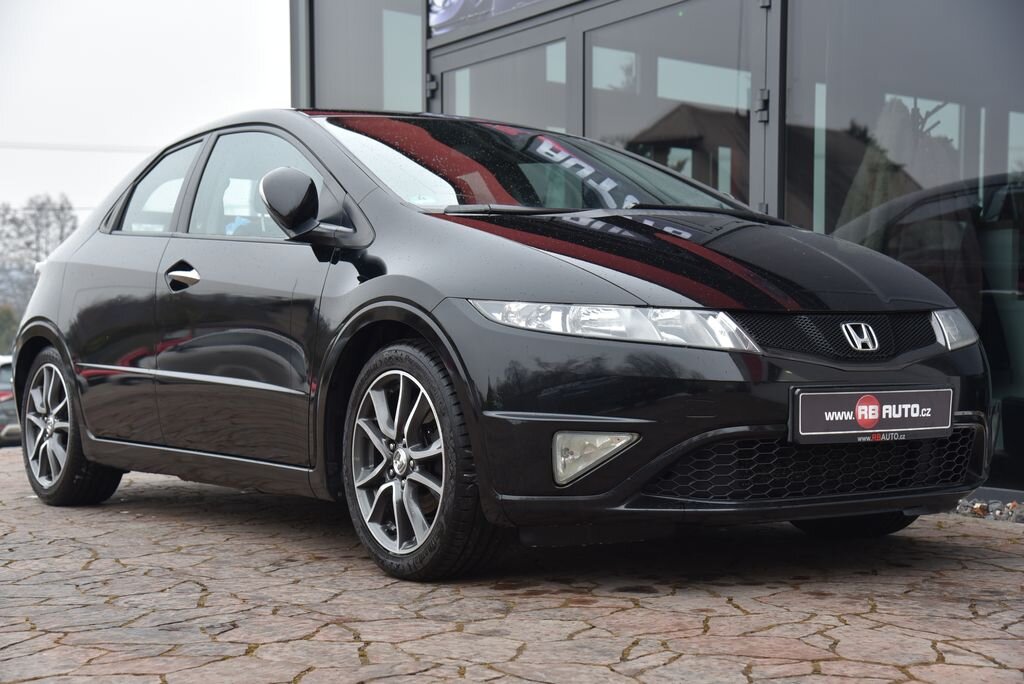 Honda Civic Hatchback 1,8 l 103 kw