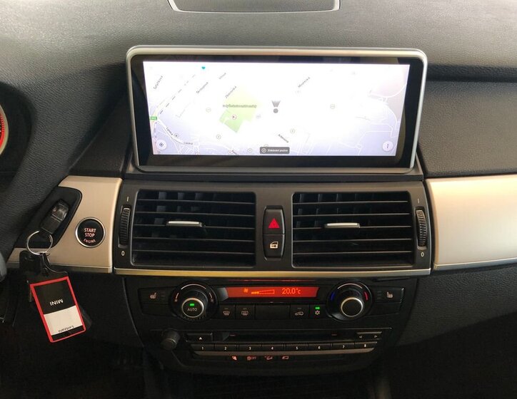 BMW X6 Kombi 3,0 l 180 kw