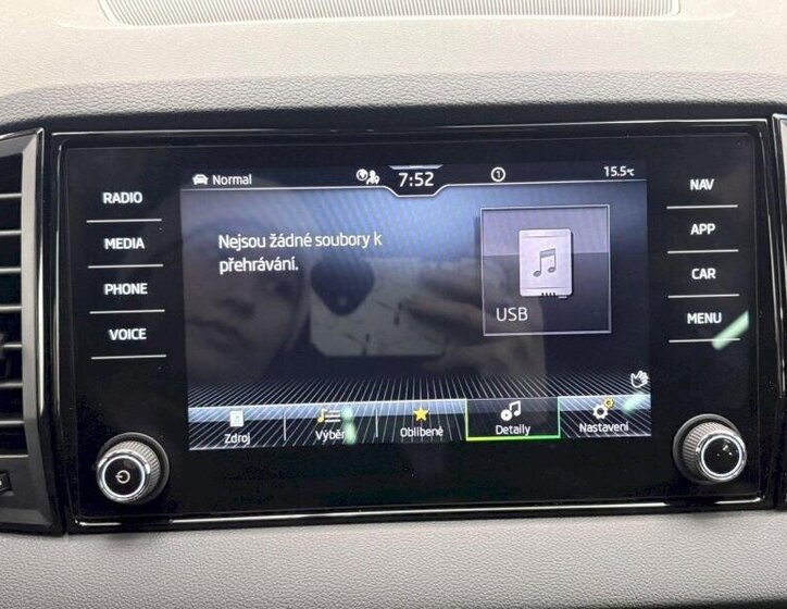 Škoda Karoq SUV 1,5 l 110 kw