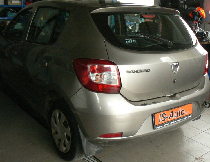 Dacia Sandero Hatchback 1,1 l 55 kw