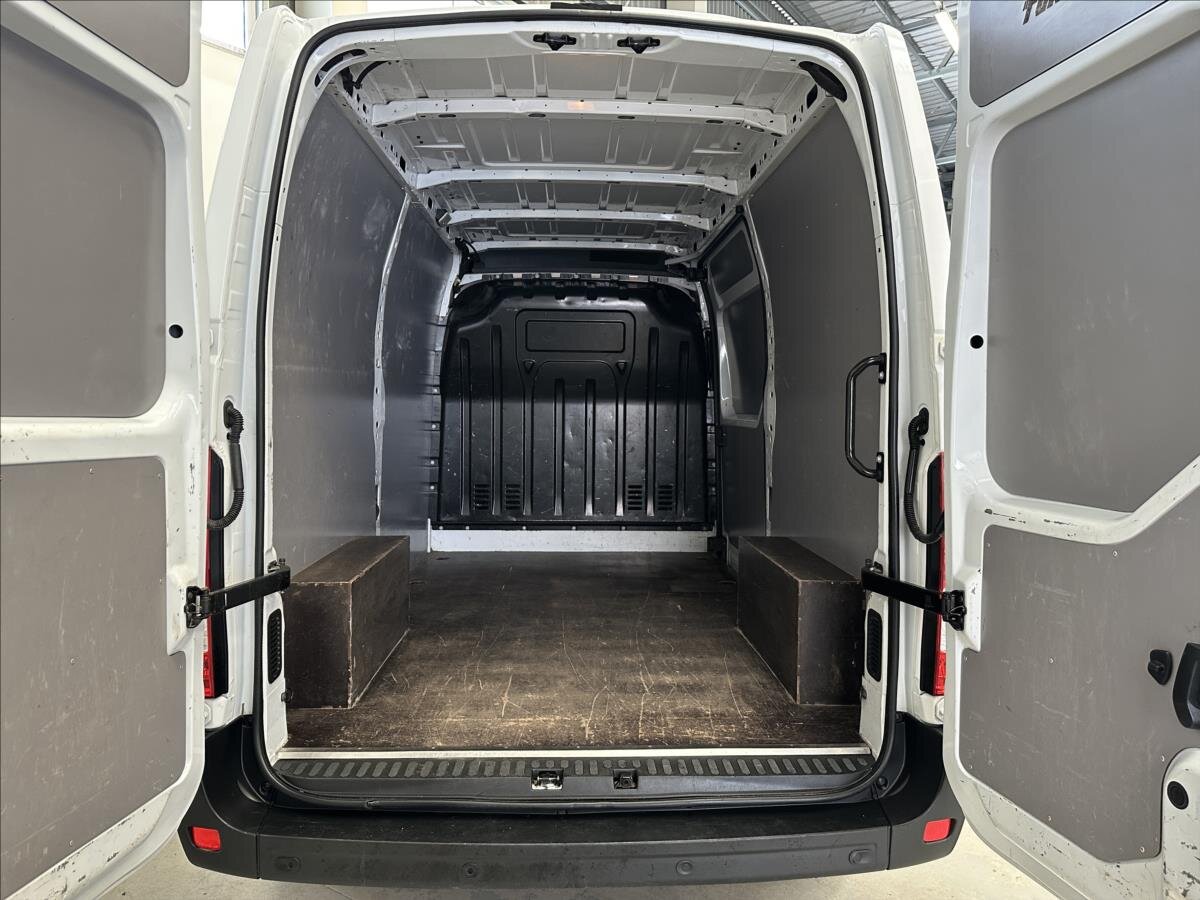 Renault Master Skříň 2,3 l 100 kw