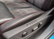 Škoda Octavia Sedan / Limuzína 2,0 l 180 kw