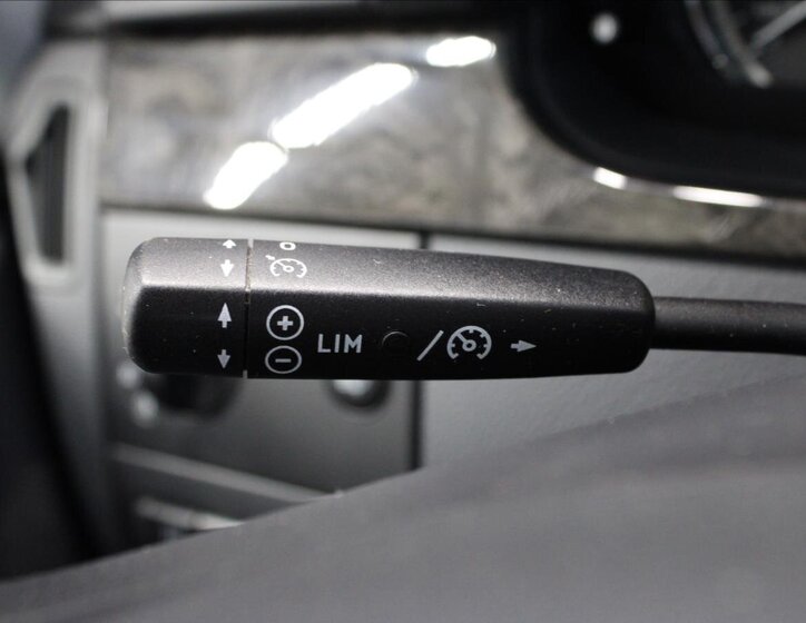 Mercedes-Benz Viano Kombi 3,0 l 165 kw