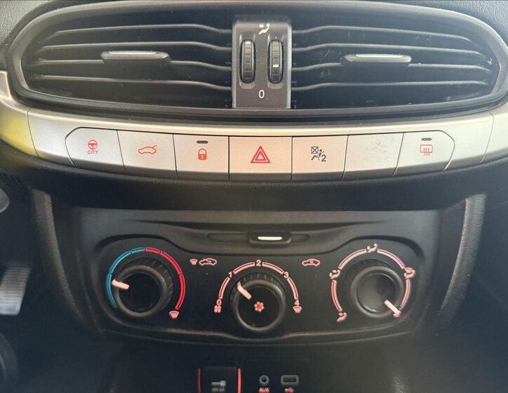 Fiat Tipo Sedan / Limuzína 1,4 l 70 kw