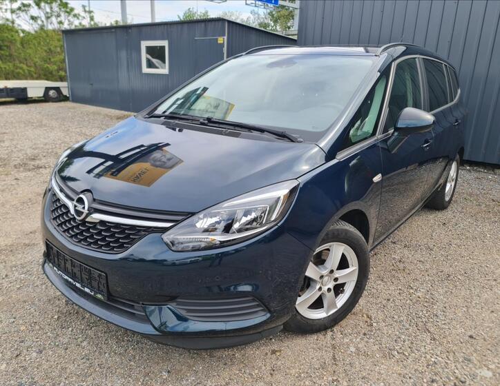Opel Zafira 1