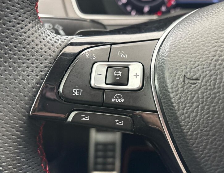 Volkswagen Arteon Liftback 2,0 l 110 kw