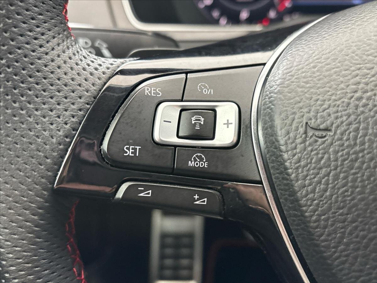 Volkswagen Arteon Liftback 2,0 l 110 kw