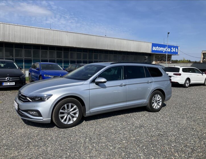 Volkswagen Passat Kombi 2,0 l 110 kw