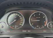 BMW Řada 5 Kombi 3,0 l 180 kw