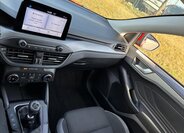 Ford Focus Kombi 999,0 92 kw