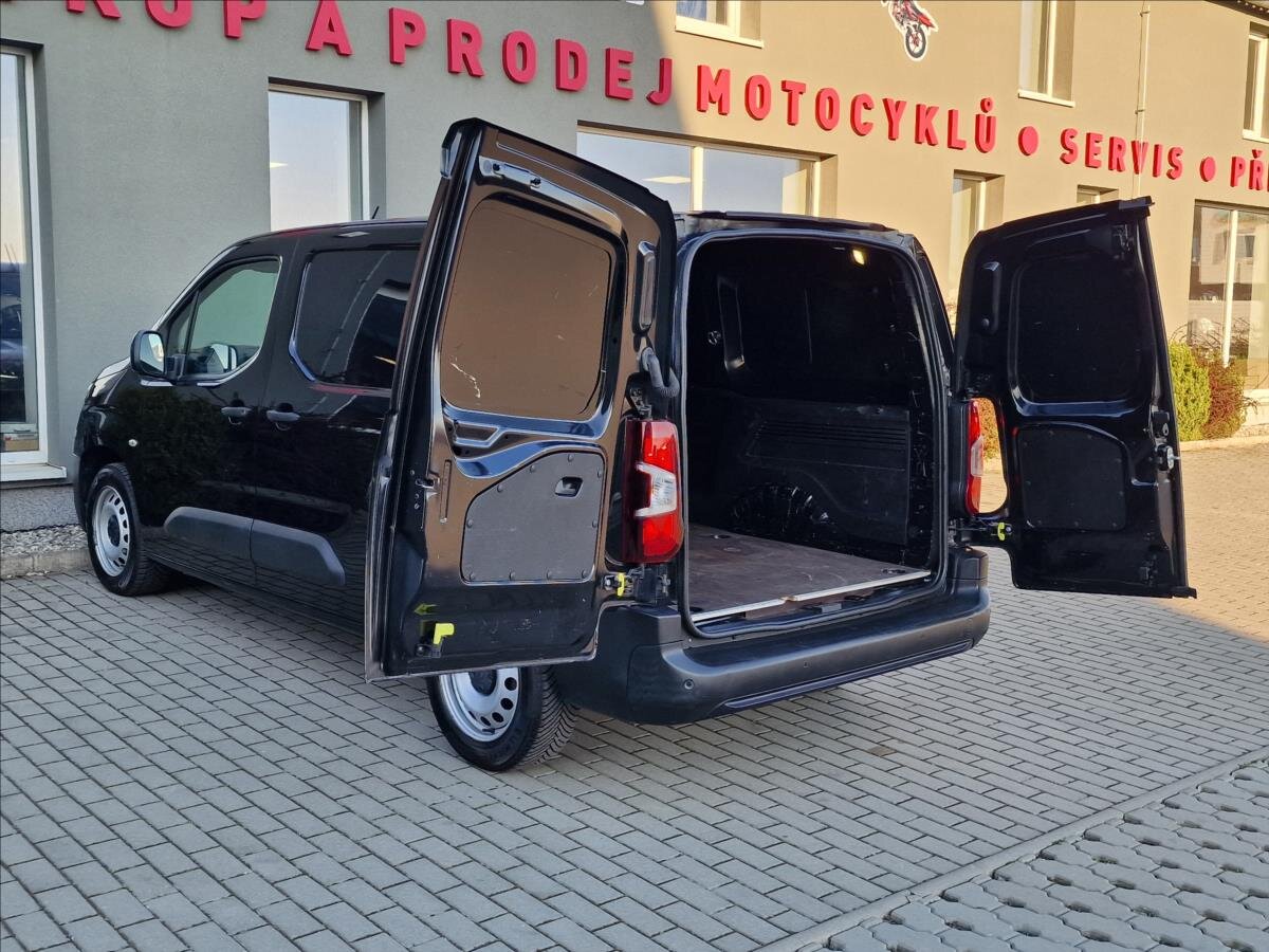 Opel Combo Skříň 1,5 l 75 kw