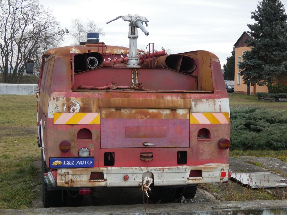 Ostatní Ostatní Ostatní 11,8 l 117 kw