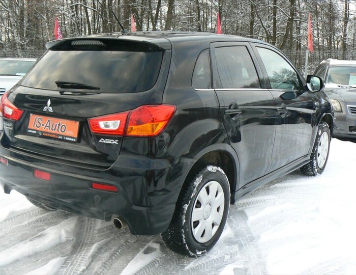 Mitsubishi ASX 5