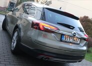 Opel Insignia Kombi 2,0 l 143 kw