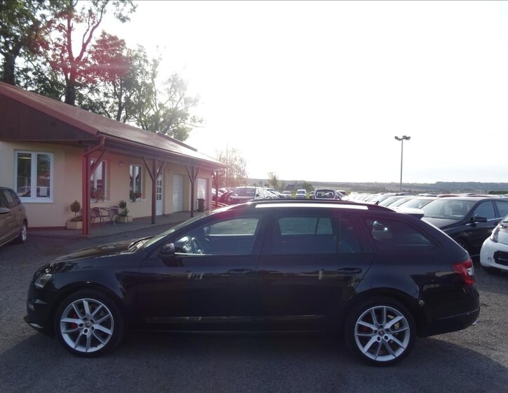 Škoda Octavia Kombi 2,0 l 135 kw