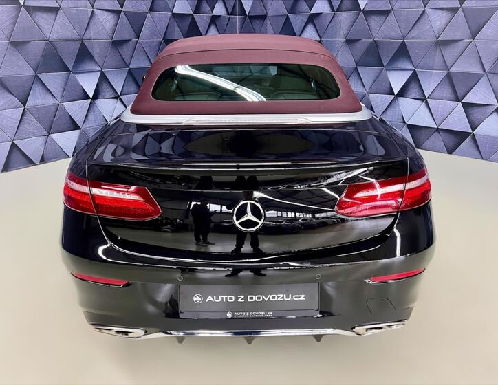 Mercedes-Benz Třídy E 10