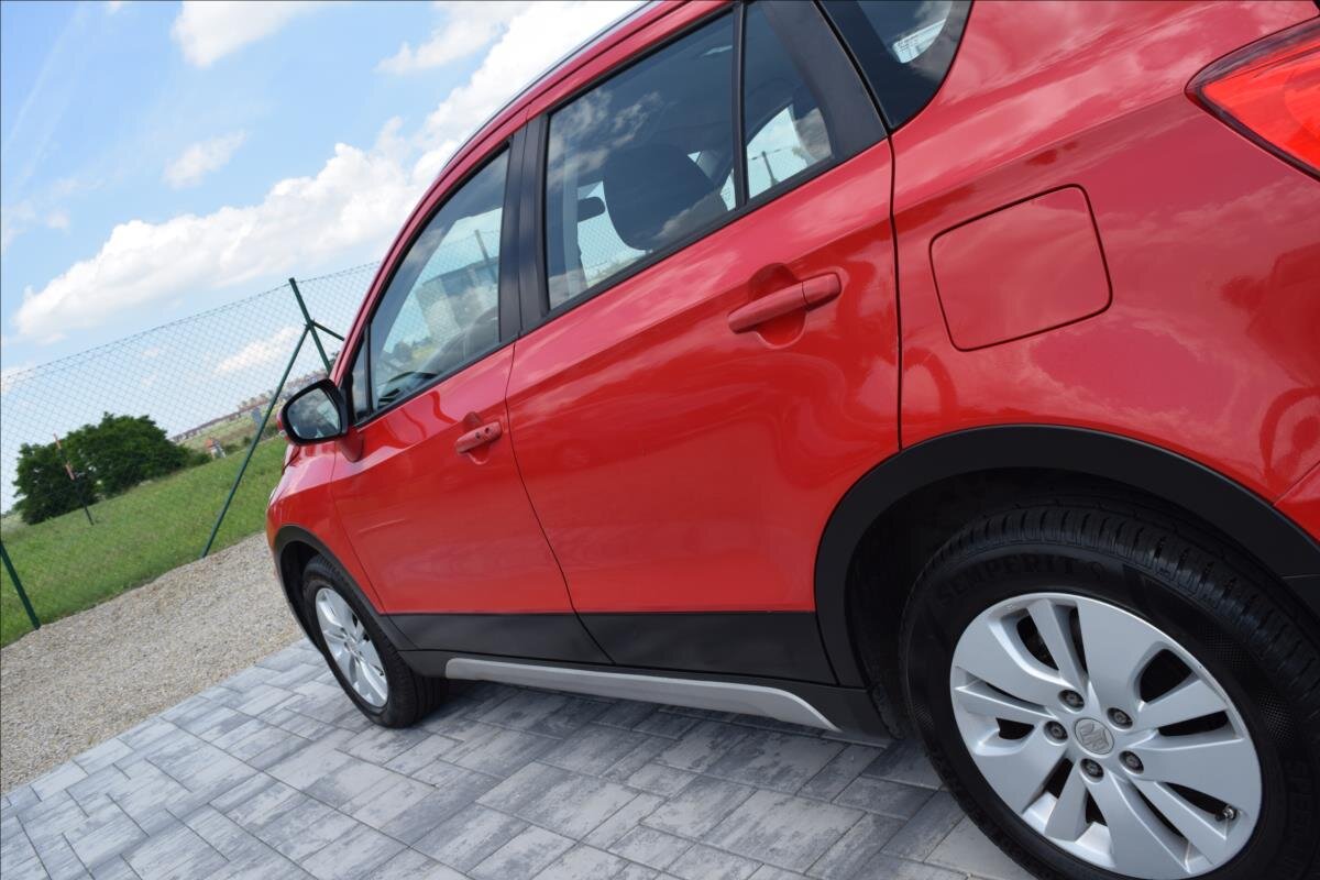 Suzuki SX4 S-Cross Hatchback 1,6 l 88 kw