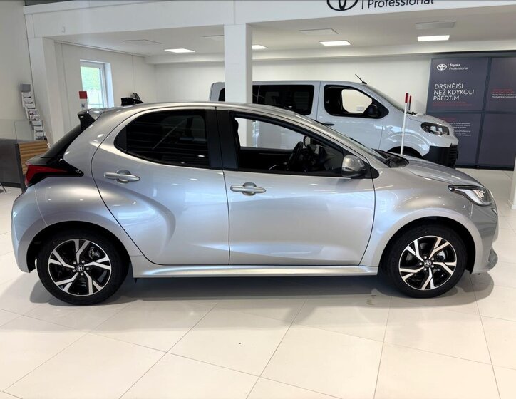 Toyota Yaris Hatchback 1,5 l 85 kw