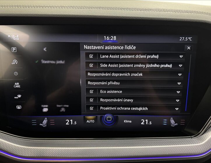 Volkswagen Touareg 21