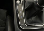 Volkswagen Passat 16